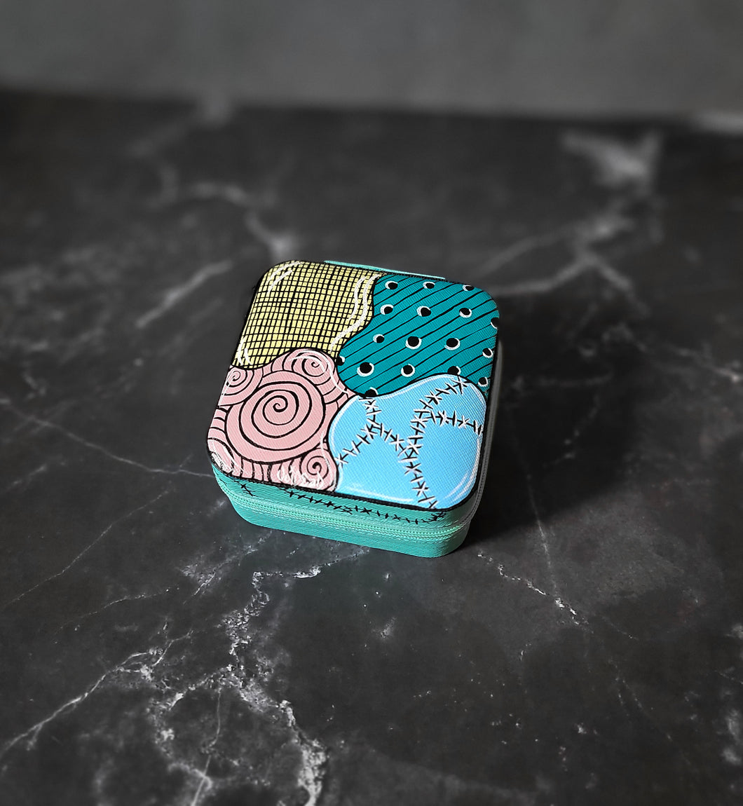 Sally painted jewelry box Preorder by voidead