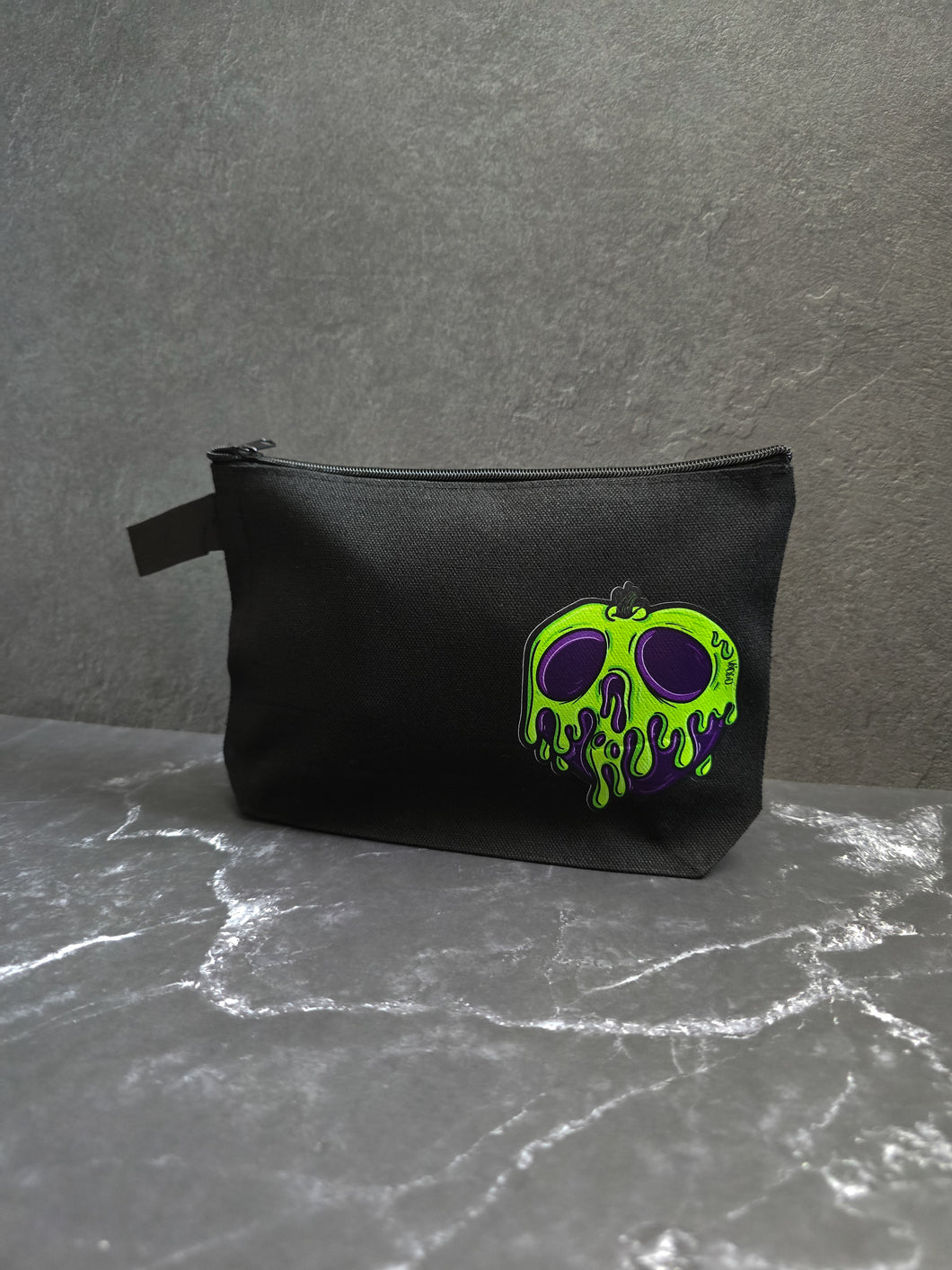 PoisonApple Zipperd Pouch By Voidead
